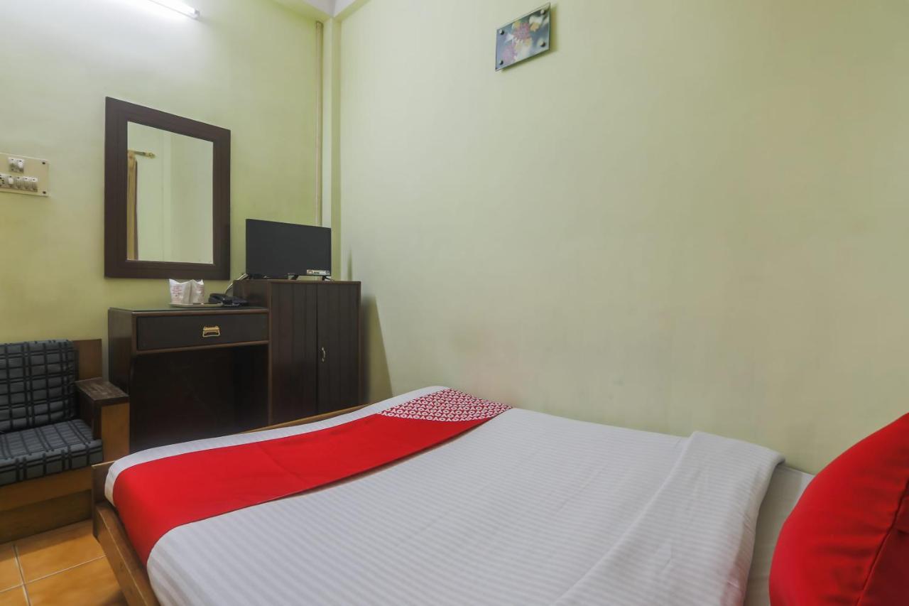 Oyo Hotel Grand City Tezpur Exterior foto